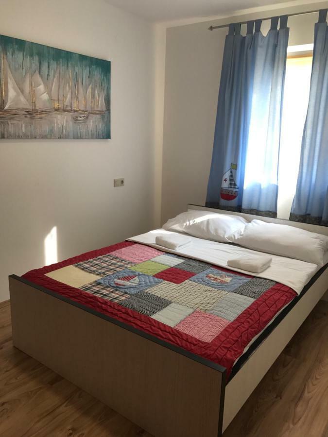 Apartmani Sanja Marina Buitenkant foto